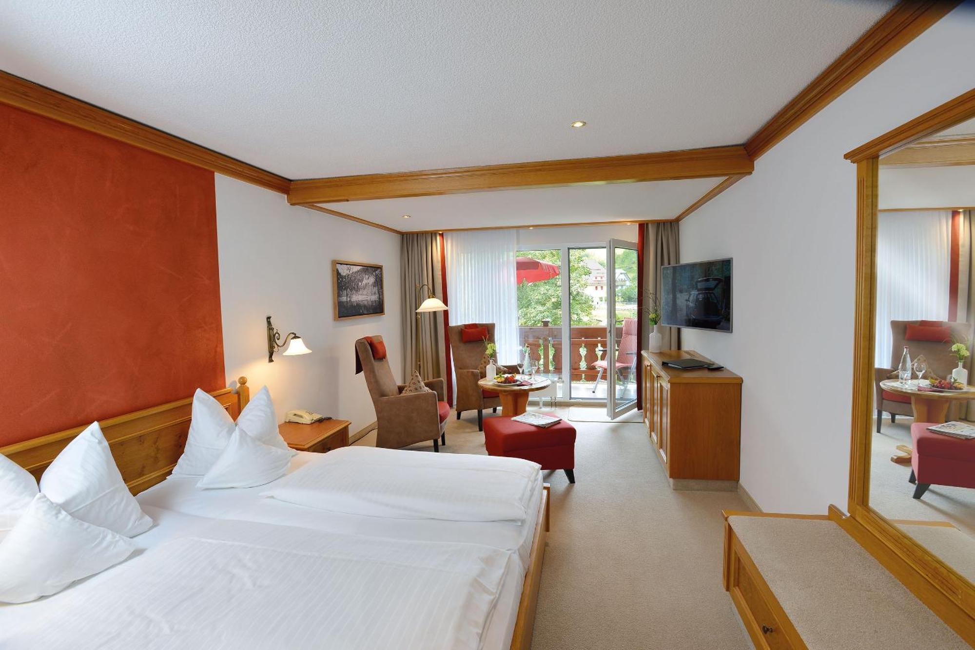 Dr Lohbeck Privathotel Sonne Baiersbronn Exterior photo